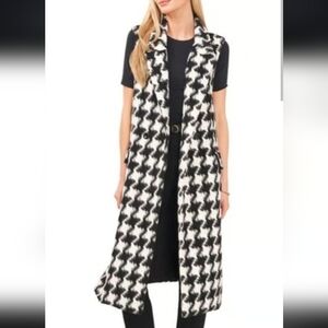NWT Vince Camuto Black and White Houndstooth Long Vest